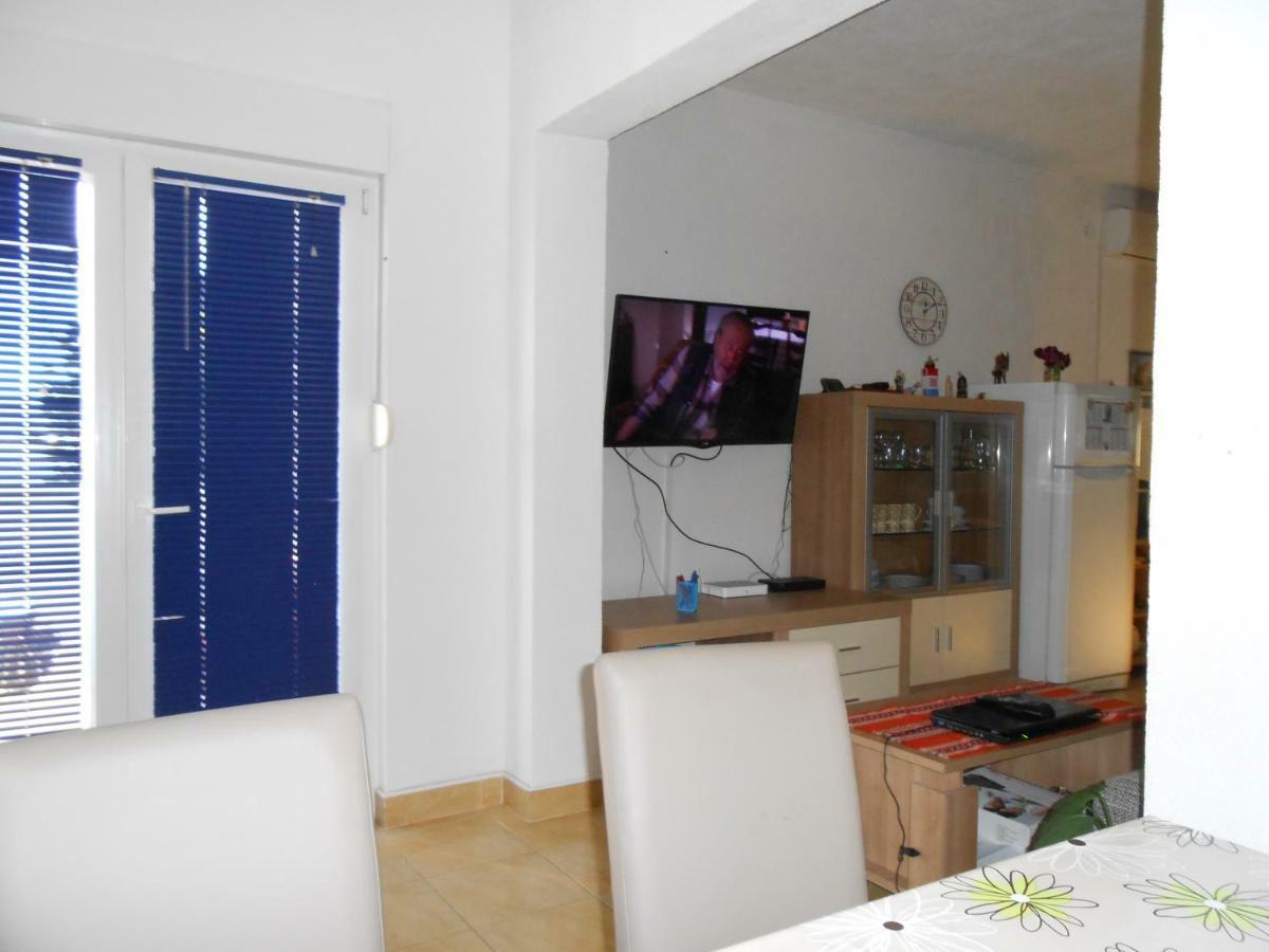 Gogi Apartman Donji Okrug  エクステリア 写真